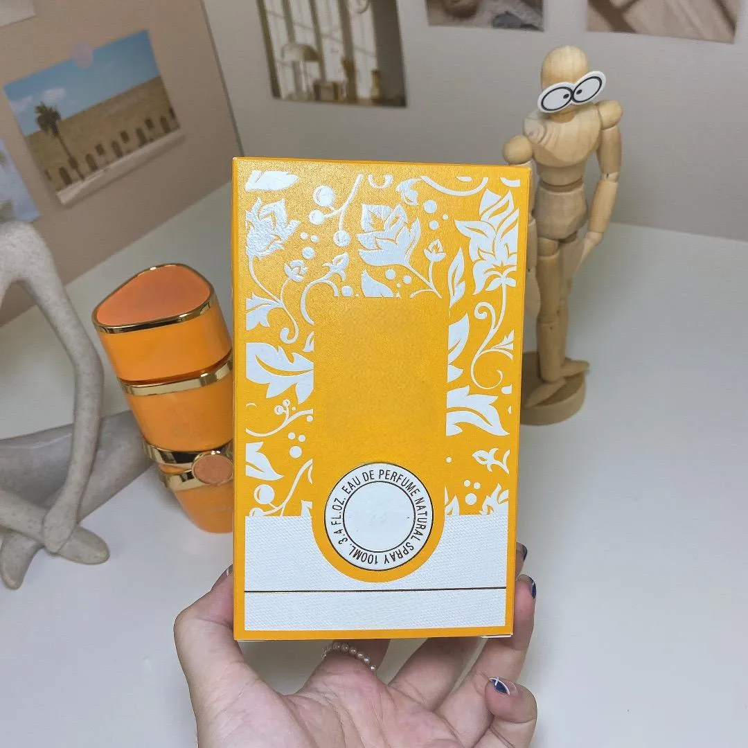 arabic-orange-perfume-balanced-long-lasting-bottle-side-view arabic-orange-perfume-balanced-long-lasting-bottle-side-view